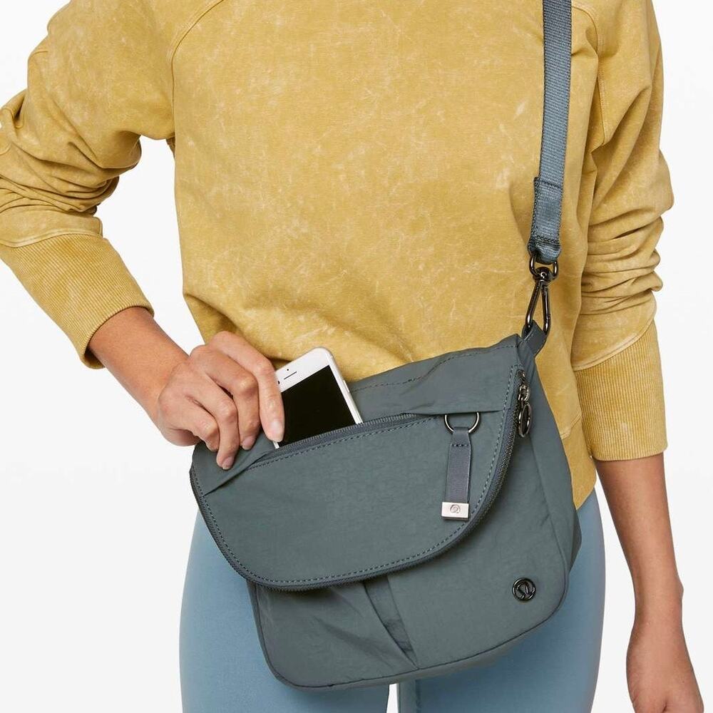 LULULEMON All Night Festival Bag Nightcap Slate Blue